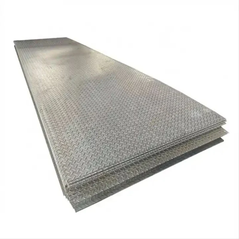 Qual é a diferença entre a placa de aço carbono e a placa de aço inoxidável?